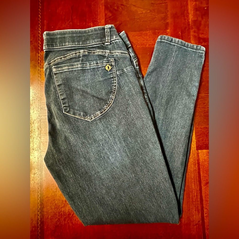 Democracy Jeans